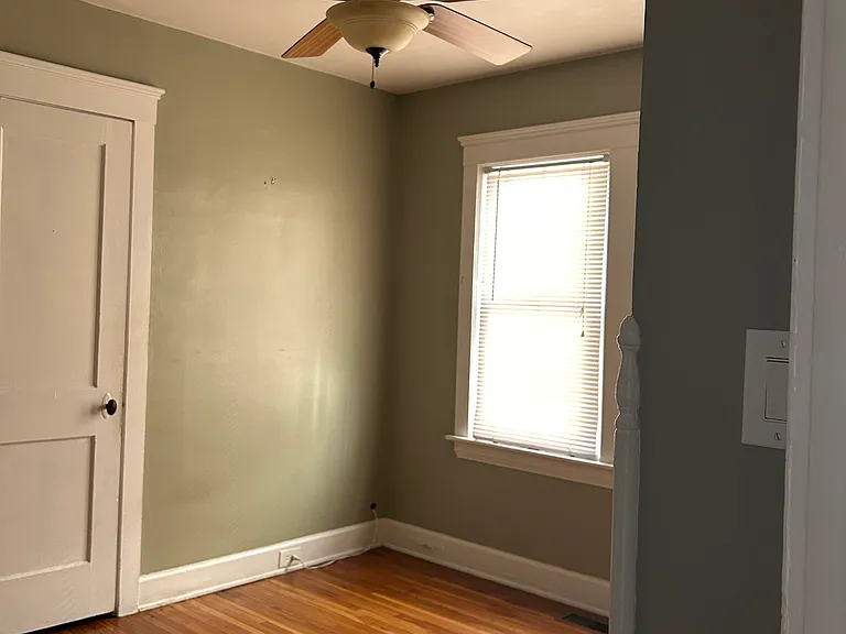 5806 Franklin Blvd — Photo 5