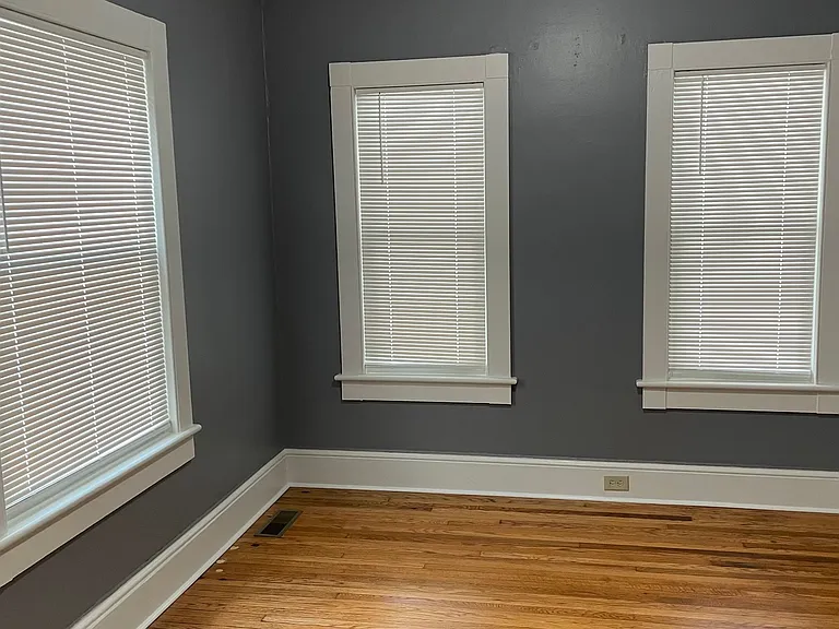 608 Sarah Street1st Floor Apartment — Photo 5
