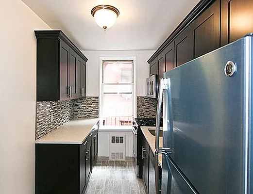 Rented by SW Queens Mezzanine | media 25