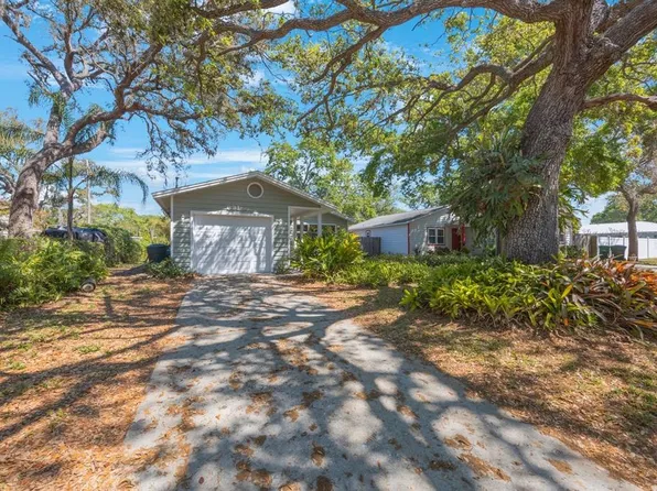 821 6th St S, Safety Harbor, FL 34695