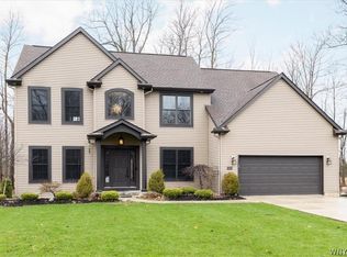 5484 Marguerites Way, Clarence, NY