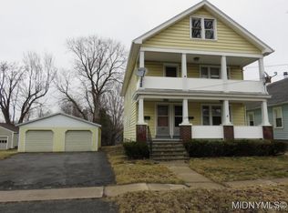 2136 Caroline St, Utica, NY 13502