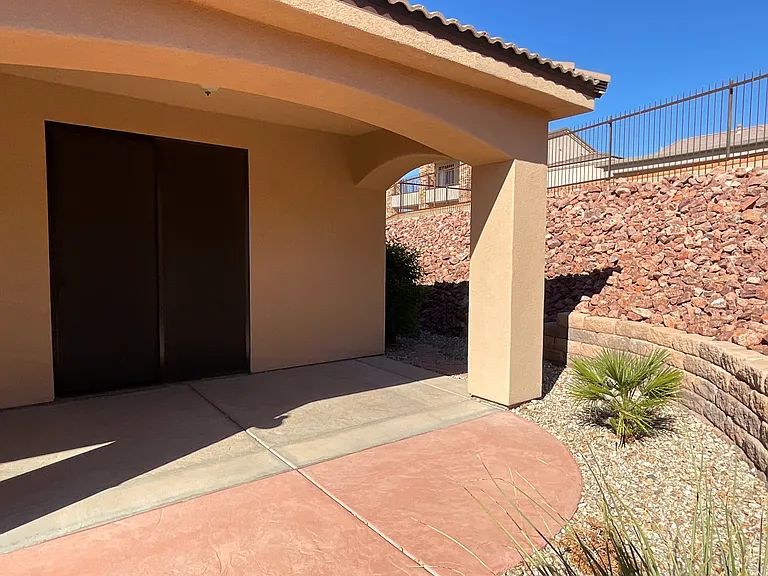2664 Steamship Dr — Photo 38