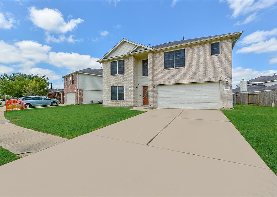 1st image of 19618 Billineys Park Dr