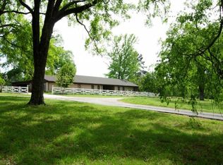 3107 N White Oak Rd, Gladewater, TX 75647