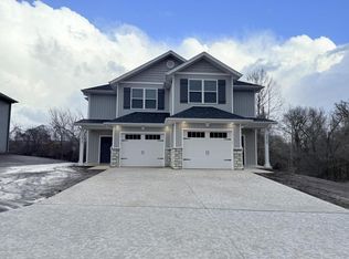 3437 S Kenser Ct, Joplin, MO 64804