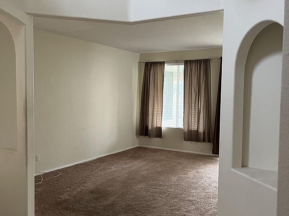 3rd image of 1463 Trinidad Dr