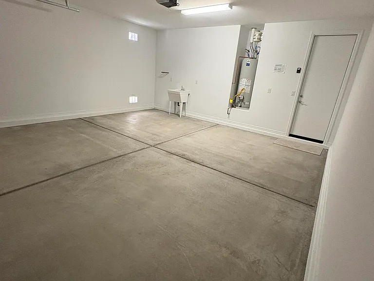 17613 W Georgia Ave — Photo 41
