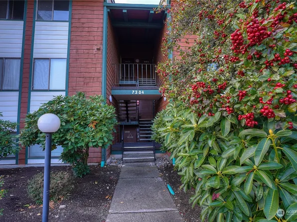 7304 N Skyview Lane #H204, Tacoma, WA 98406