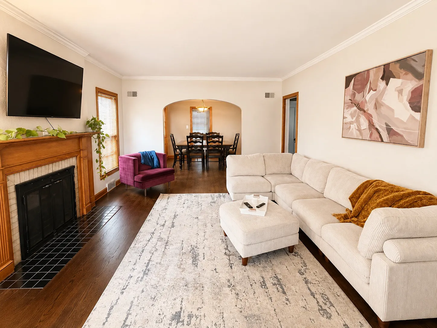2 bed, 1400 sqft, $2,195 — Photo 2