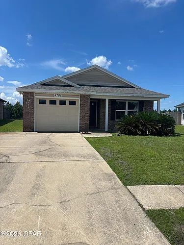4701 Deerfield Dr Photo 1