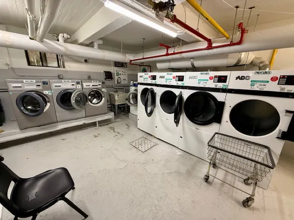 2211 Bragg Street image 12 of 12