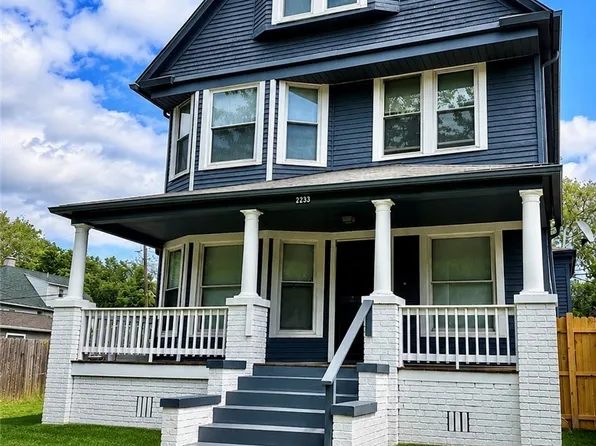 2233 E 80th St, Cleveland, OH 44103