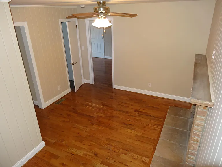5773 Gumtree Rd — Photo 8