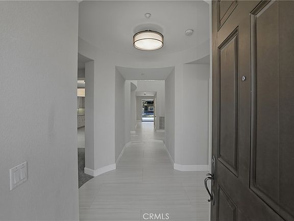 5th image of 8075 Terraza Ct