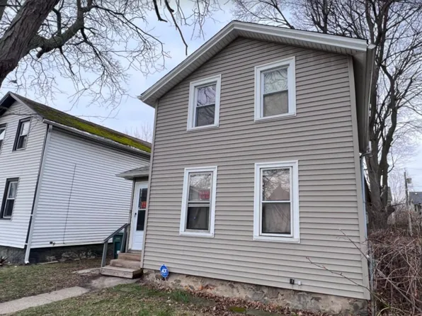 13 Straub St, Rochester, NY 14613