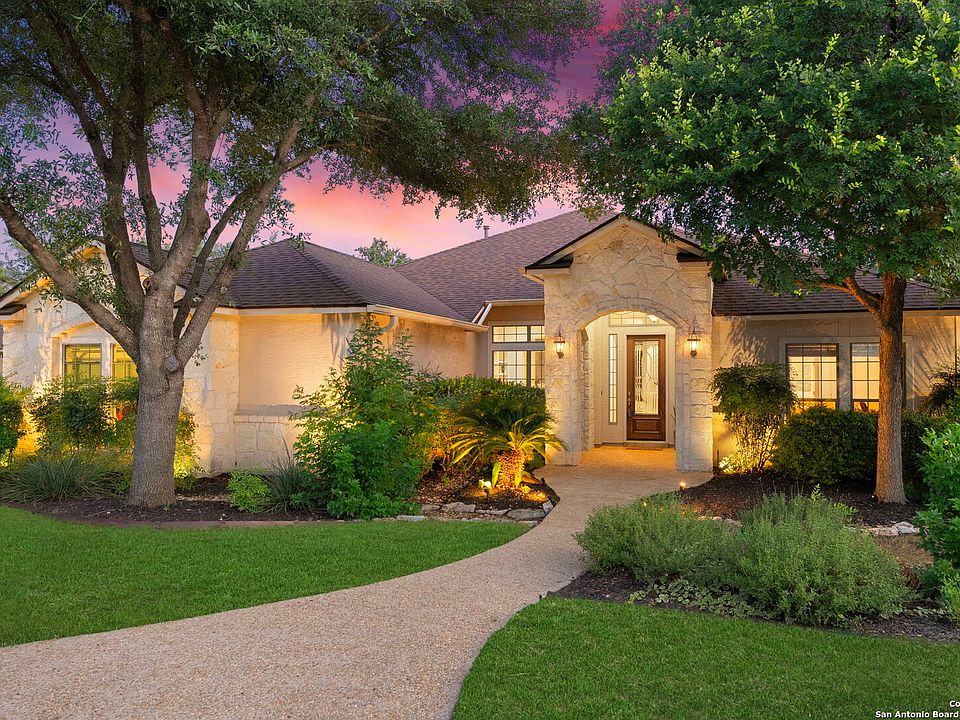 1st image of 18006 EMERALD OAKS DR