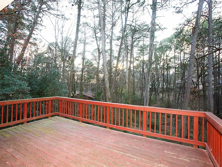 1506 Alberta Dr — Photo 30