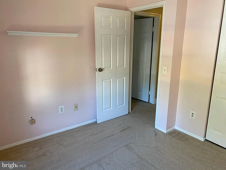 1666 Barnstead Dr — Photo 35