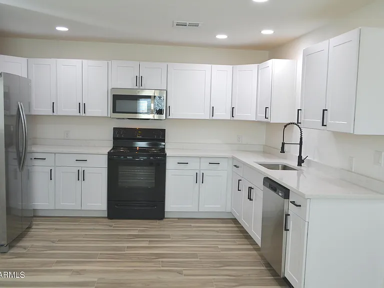 44 N Mountain Rd #1 — Photo 6