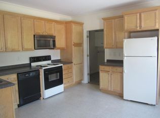 65 Union St APT 1, Milford, NH 03055