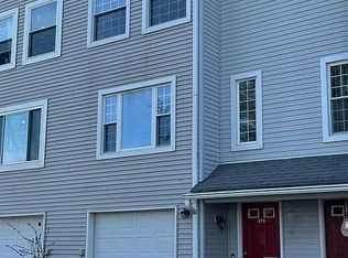 123 Knowles Ave, Middletown, CT 06457