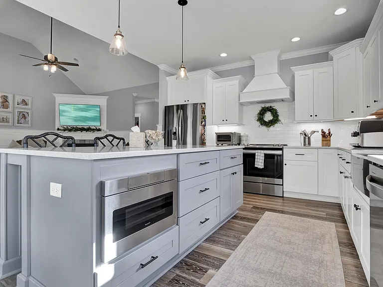 651 Crown Pointe Dr — Photo 7