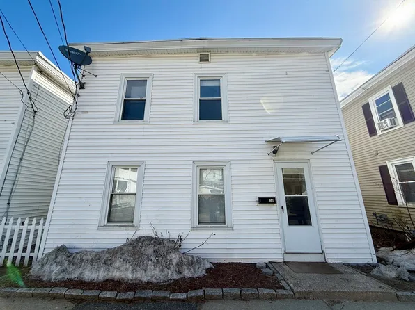 38 Hazel St, Fitchburg, MA 01420