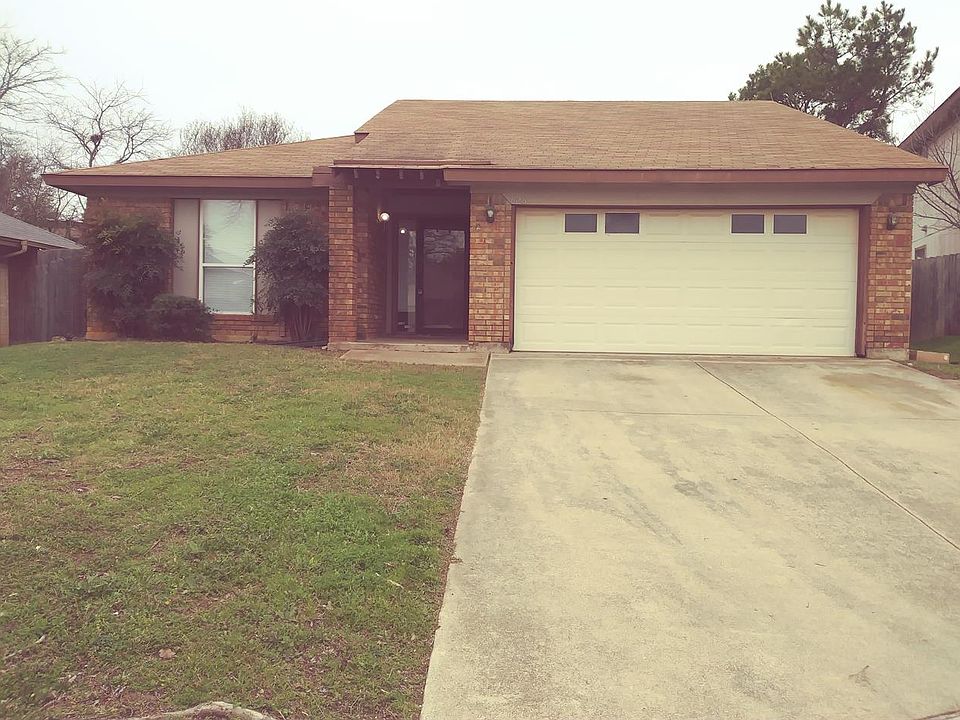 1st image of 628 Sunrise Ct