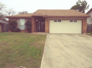 628 Sunrise Ct, Fort Worth, TX 76120