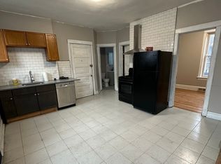 3654 W Schubert Ave #1R, Chicago, IL 60647