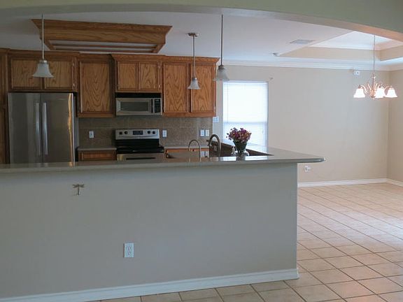 5th image of 13913 Lighthouse Dr