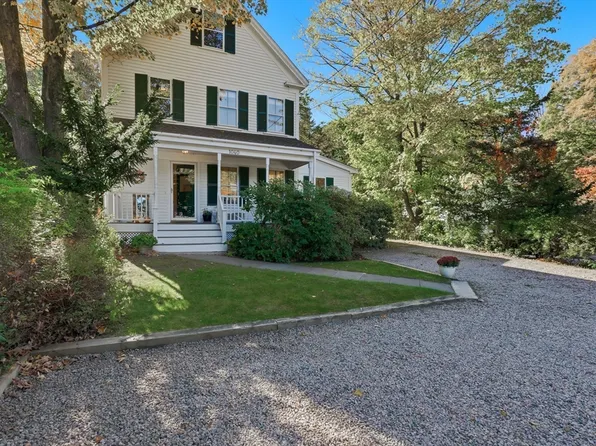 1040 High St, Dedham, MA 02026