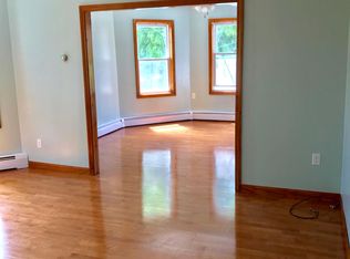 36 Wood St, Warren, RI 02885