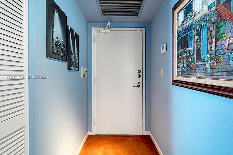 1st image of 520 Brickell Key Dr APT A1619