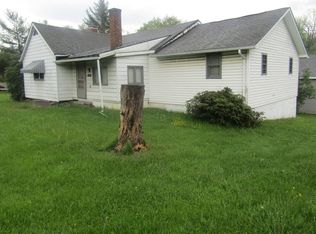 2642 Water Level Rd, Somerset, PA 15501