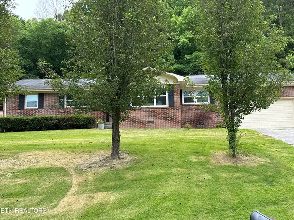 330 Old Clear Branch Ln, Rocky Top, TN 37769
