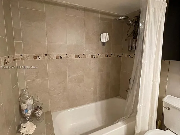 15824 SW 90th Ct — Photo 21