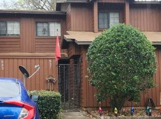 937 SW 56th Ter, Gainesville, FL 32607