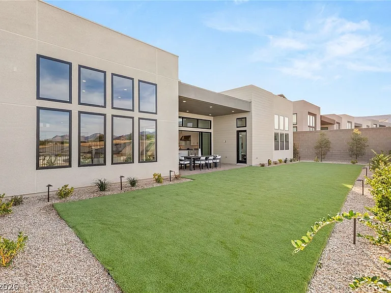 10964 Rossa Peak Ave — Photo 46