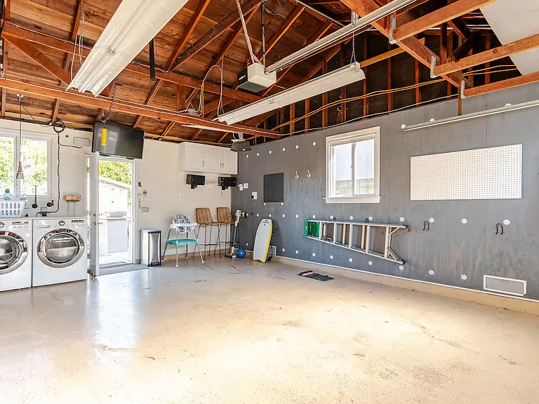 339 Nelson Ave — Photo 30