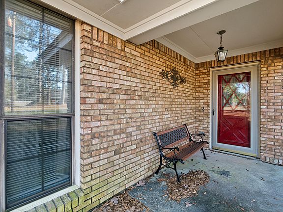 5th image of 606 Jackson Rd