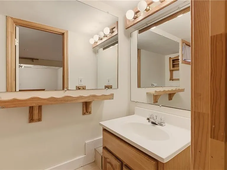 38 Harrison Ave #1 — Photo 24