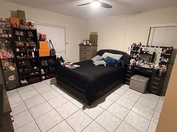 2nd image of 2072 Lime Ave