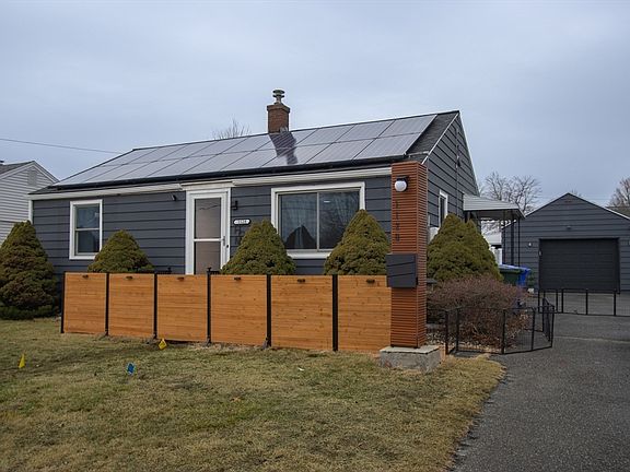 4th image of 1128 Page Blvd