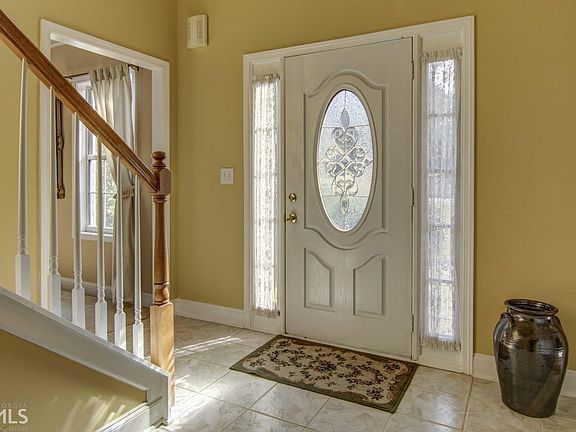 3rd image of 50 Northwood Springs Dr