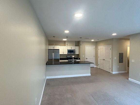 3rd image of 4 Mayflower Ave #4J