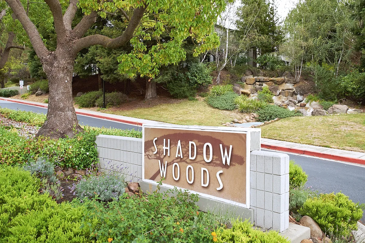 SWsign (2) - 430 Canyon Oaks Dr #470