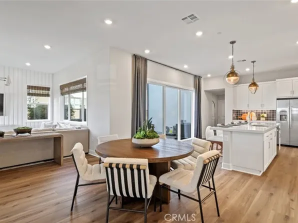 154 Billings, Irvine, CA 92618