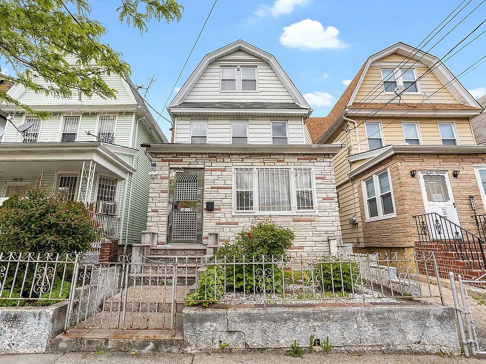1st image of 9217 52nd Ave